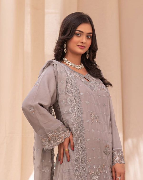 Mannat By Sufiya Kashif Chiffon Embroidered Collection (GPKS 02-S/M/L)