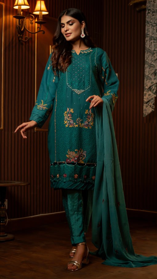 Noor Jahaan By Sufiya Kashif Festive Embroidered Chiffon Collection (GPKS 05-S/M/L)
