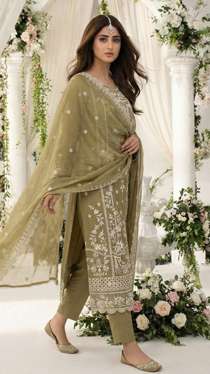 Noor Jahan By Noorma kaamal Luxury Embroidered Chiffon Collection (GPKS- A1-S)