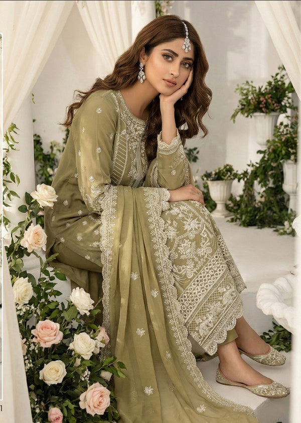 Noor Jahan By Noorma kaamal Luxury Embroidered Chiffon Collection (GPKS- A1-S)
